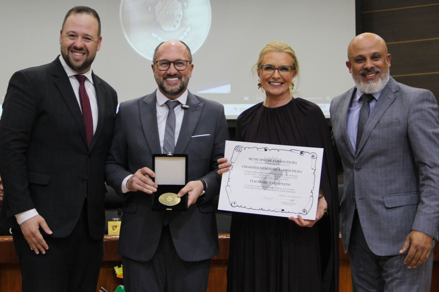 Empresário Itacir Marmentini recebe Título de Cidadão Emérito em Farroupilha