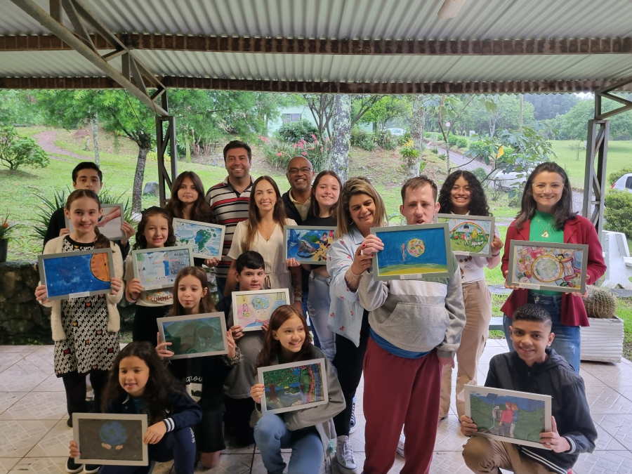 Premiados os estudantes vencedores do Calendário Ecológico 2025 da SEMMA